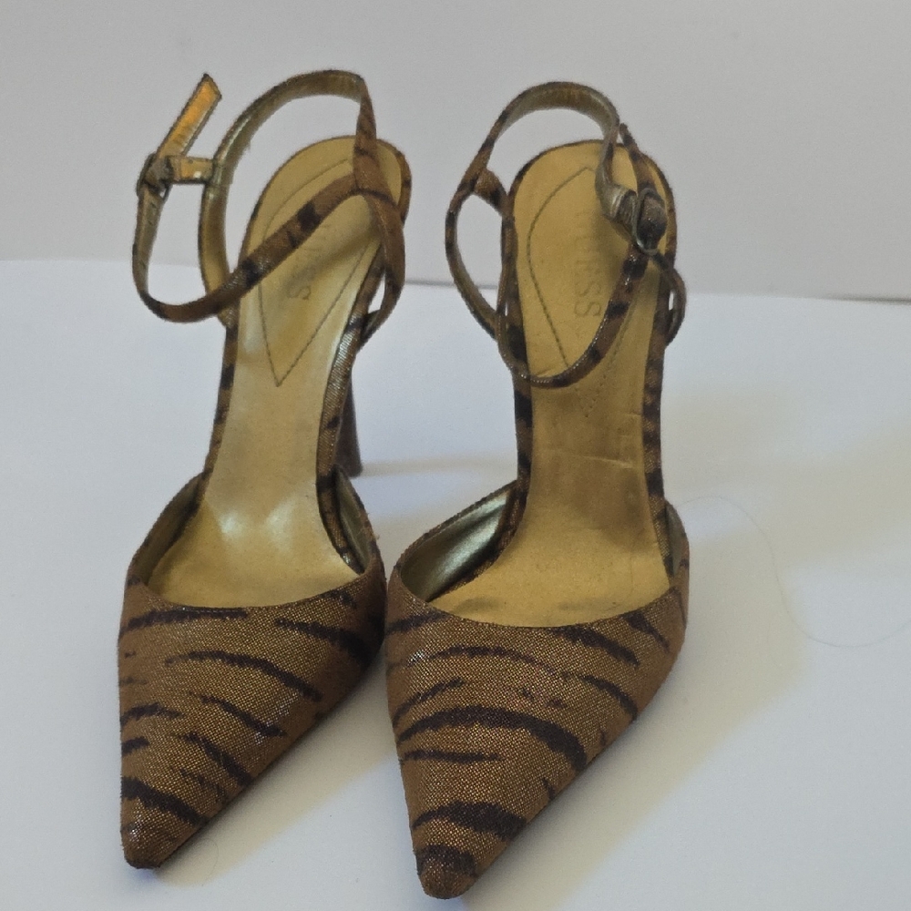 Stylish Brown Tiger Print Heels